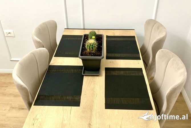 Shtepi me qera Apartament ne Tirane, 1+1, Mobilimi E mobiluar, Pagesa 500  Euro.