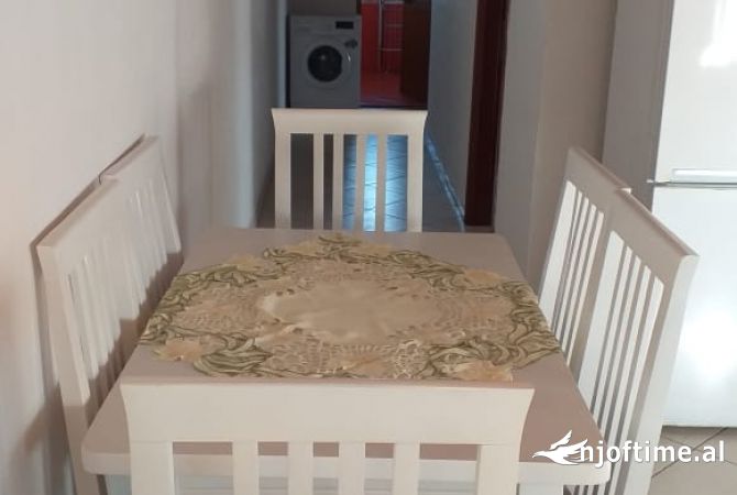 Shtepi me qera 2+1 ne Tirane - 450 Euro