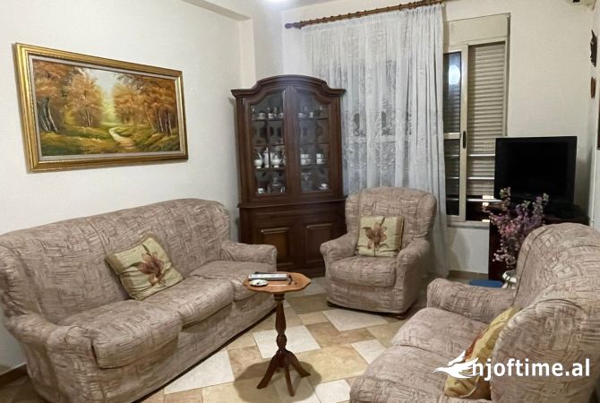 Casa in affitto 2+1 a Tirana - 600 Euro