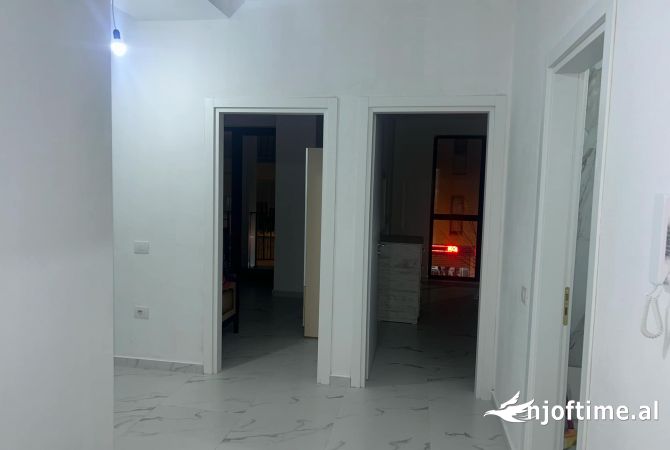 Shtepi me qera 2+1 ne Tirane - 500 Euro