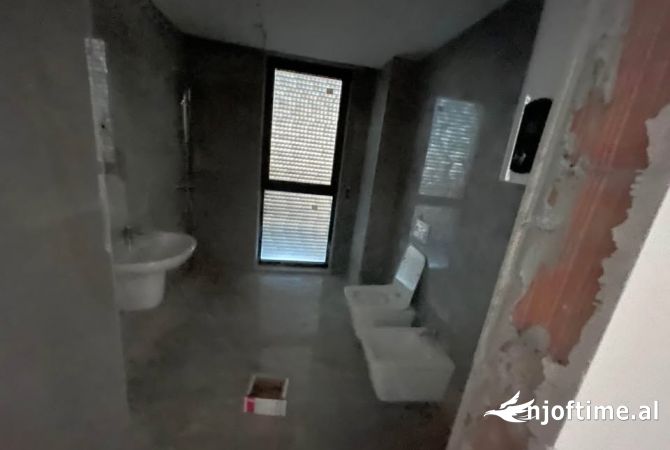 Shtepi ne shitje 2+1 ne Tirane - 141,600 Euro