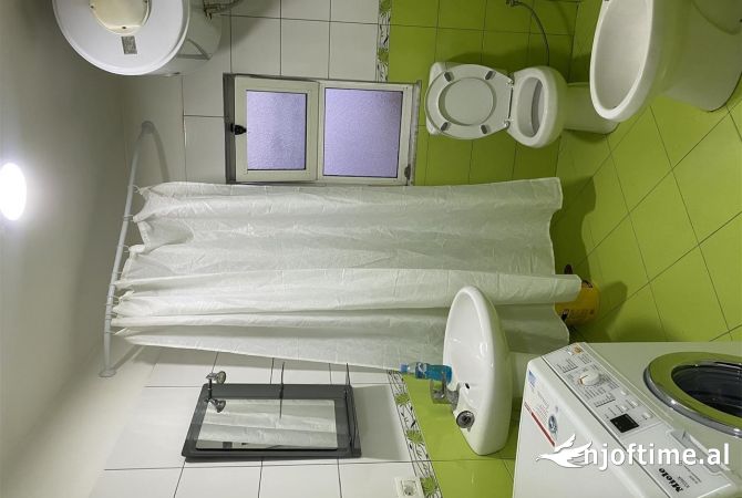 Shtepi me qera 2+1 ne Tirane - 700 Euro