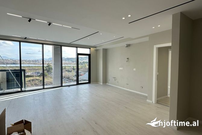 Shtepi me qera 2+1 ne Tirane - 1,500 Euro