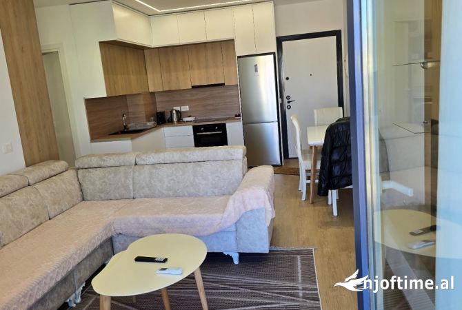 Shtepi me qera 1+1 ne Tirane - 600 Euro