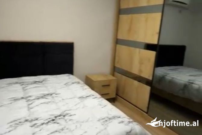 Shtepi ne shitje Apartament ne Tirane, 2+1, Mobilimi E mobiluar, Pagesa 235,000  Euro.