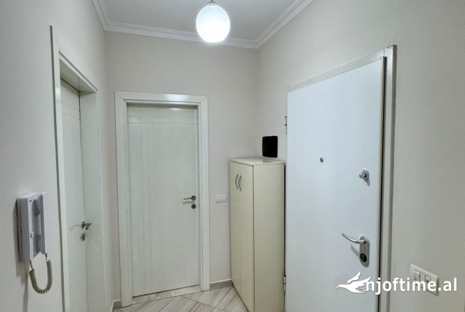 Shtepi me qera 1+1 ne Tirane - 600 Euro