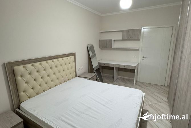 Shtepi me qera 1+1 ne Tirane - 600 Euro