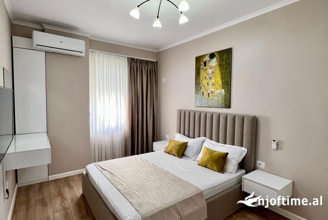 Shtepi me qera 1+1 ne Tirane - 900 Euro