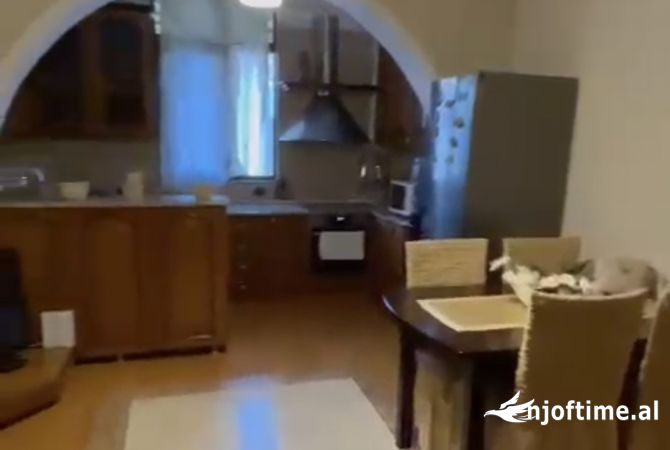 Shtepi ne shitje 3+1 ne Tirane - 148,000 Euro