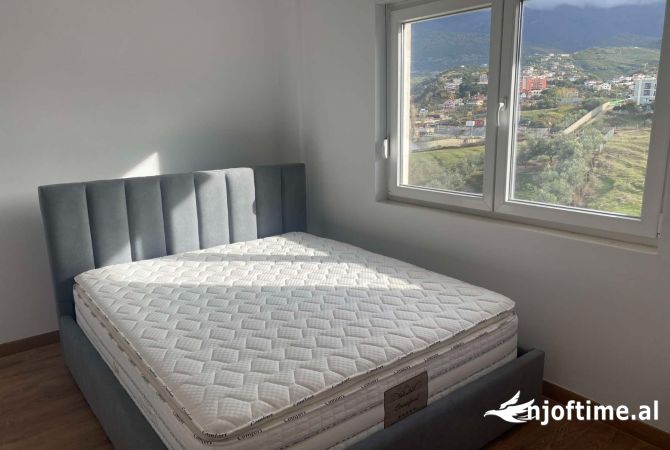 Shtepi me qera 1+1 ne Tirane - 30,000 Leke