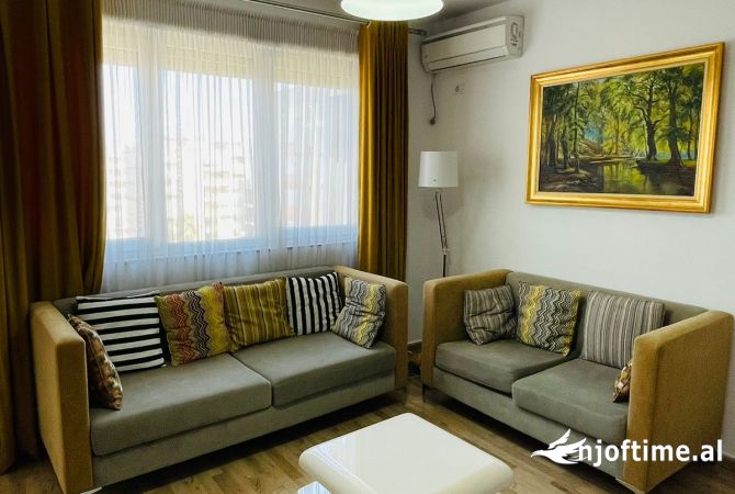 Shtepi me qera 2+1 ne Tirane - 520 Euro