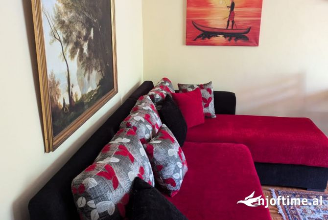 Shtepi me qera 2+1 ne Tirane - 600 Euro