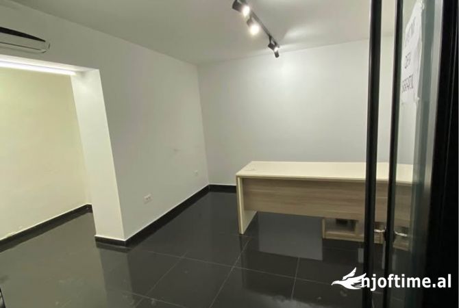 Ambient biznesi me qera 1+1 ne Tirane - 400 Euro