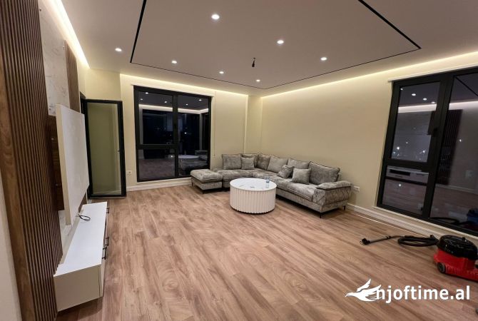 Shtepi me qera 3+1 ne Tirane - 1,000 Euro