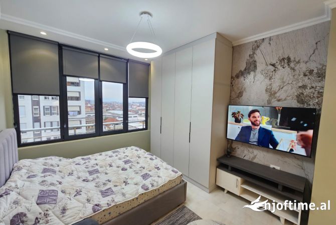 Shtepi me qera Garsoniere ne Tirane - 380 Euro