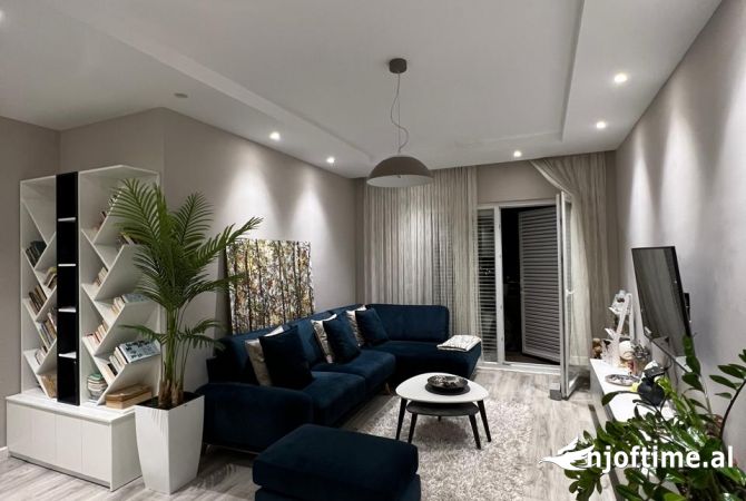 Shtepi ne shitje 3+1 ne Tirane - 180,000 Euro