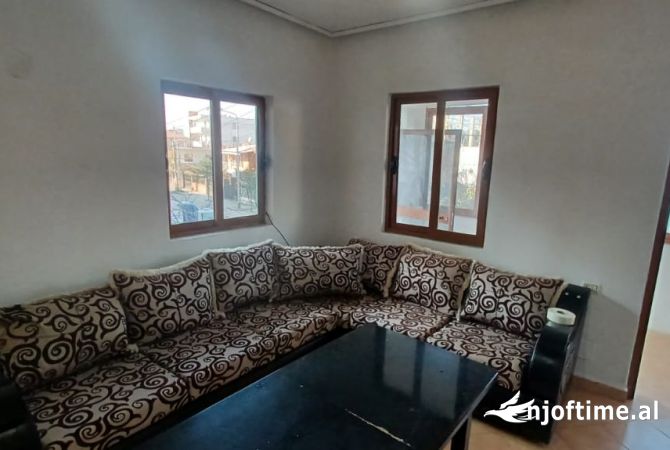 Casa in affitto 1+1 a Tirana - 350 Euro