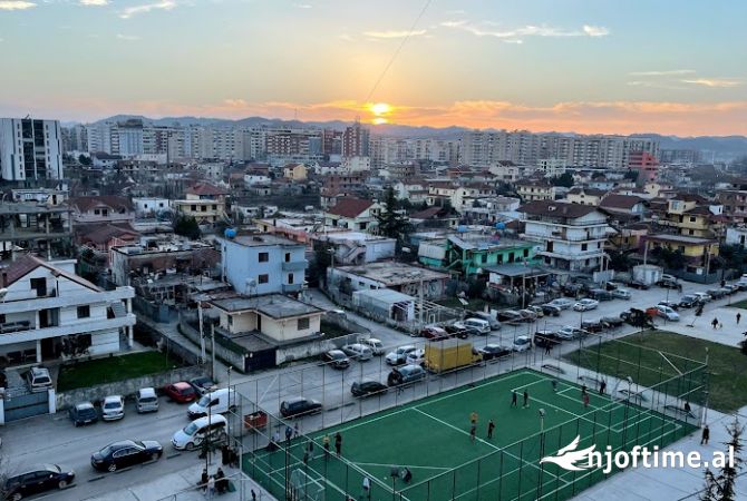 Shtepi me qera 1+1 ne Tirane - 400 Euro