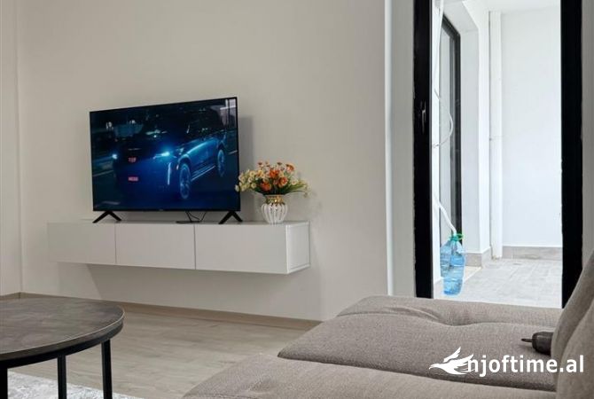 Shtepi me qera 1+1 ne Tirane - 500 Euro