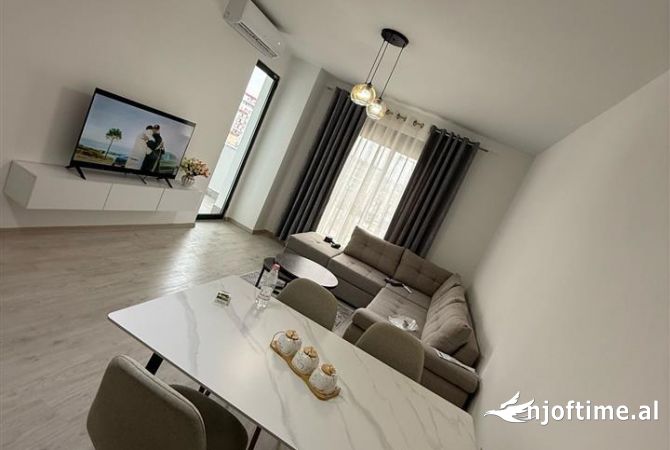 Shtepi me qera 1+1 ne Tirane - 500 Euro