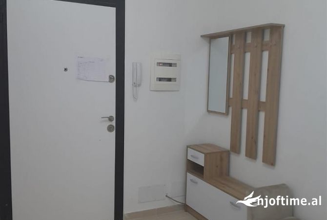 Shtepi me qera 1+1 ne Tirane - 400 Euro