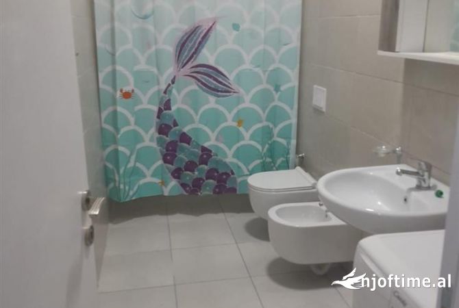 Shtepi me qera Apartament ne Tirane, 1+1, Mobilimi E mobiluar, Pagesa 400  Euro.