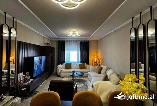 Shtepi ne shitje 3+1 ne Tirane - 185,000 Euro