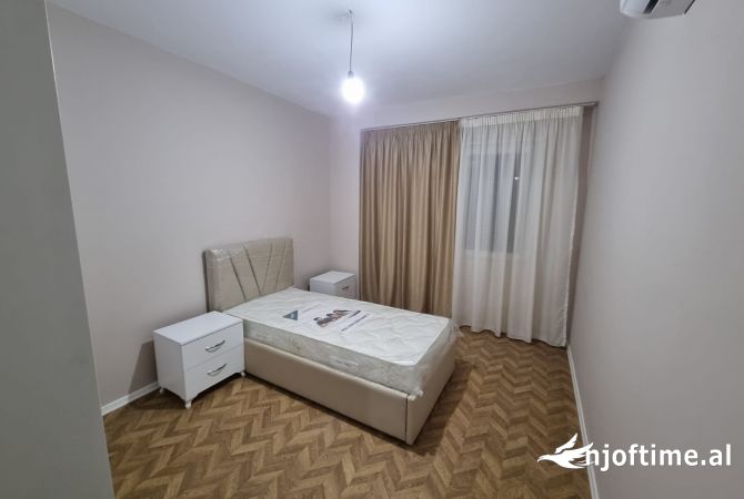 Shtepi me qera 2+1 ne Tirane - 600 Euro