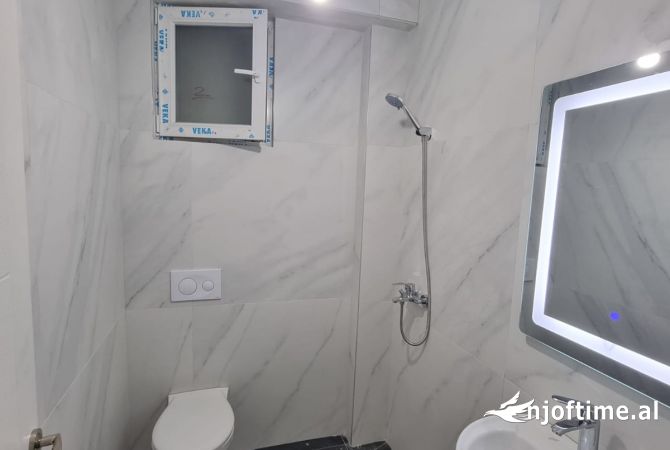 Shtepi me qera Apartament ne Tirane, 2+1, Mobilimi E mobiluar, Pagesa 600  Euro.