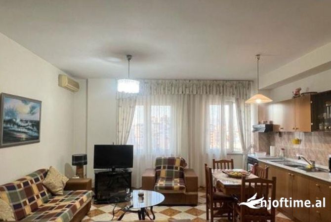 Shtepi me qera 2+1 ne Tirane - 500 Euro