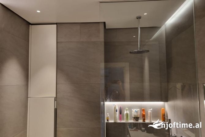 Shtepi ne shitje 1+1 ne Tirane - 160,000 Euro