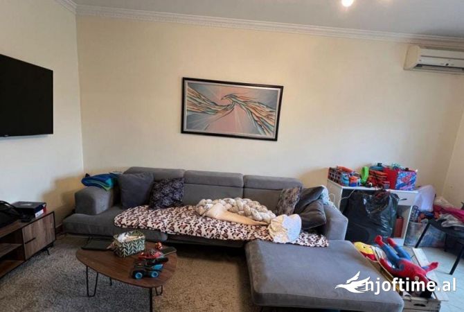 Casa in affitto 1+1 a Tirana - 450 Euro