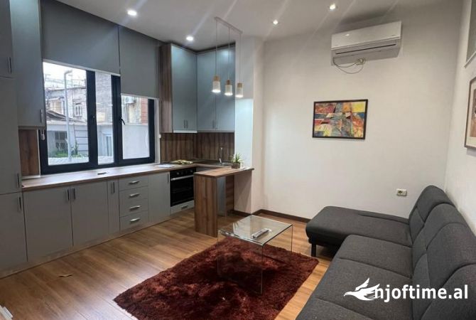 Shtepi me qera 1+1 ne Tirane - 600 Euro