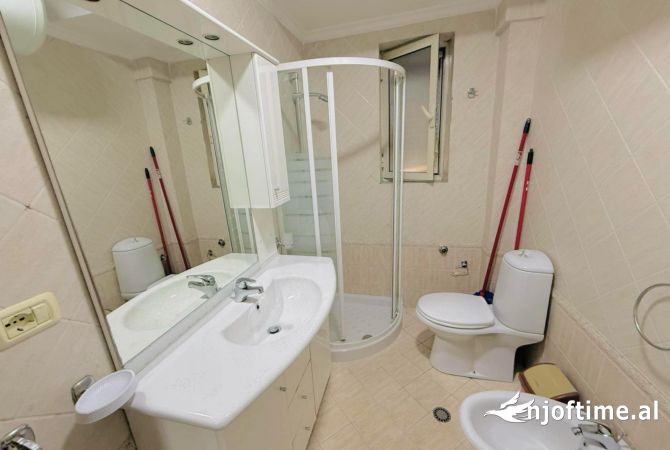 Shtepi me qera 2+1 ne Tirane - 600 Euro