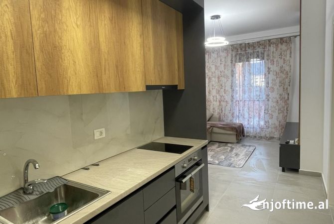Casa in affitto 1+1 a Tirana - 650 Euro