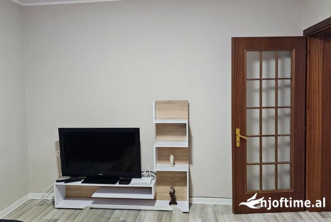 Shtepi me qera 2+1 ne Tirane - 500 Euro