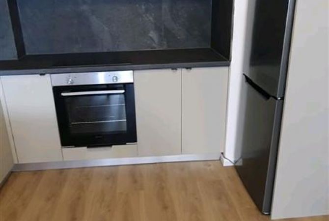 Shtepi me qera 1+1 ne Tirane - 450 Euro