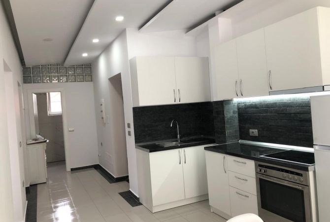 Shtepi me qera 2+1 ne Tirane - 350 Euro
