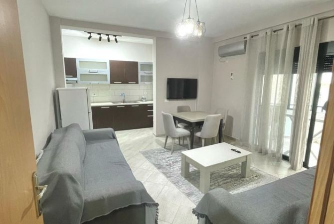 Shtepi me qera 1+1 ne Tirane - 450 Euro