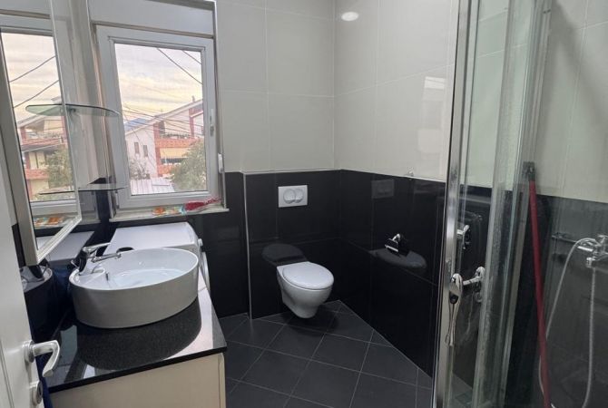 Shtepi me qera 1+1 ne Tirane - 500 Euro