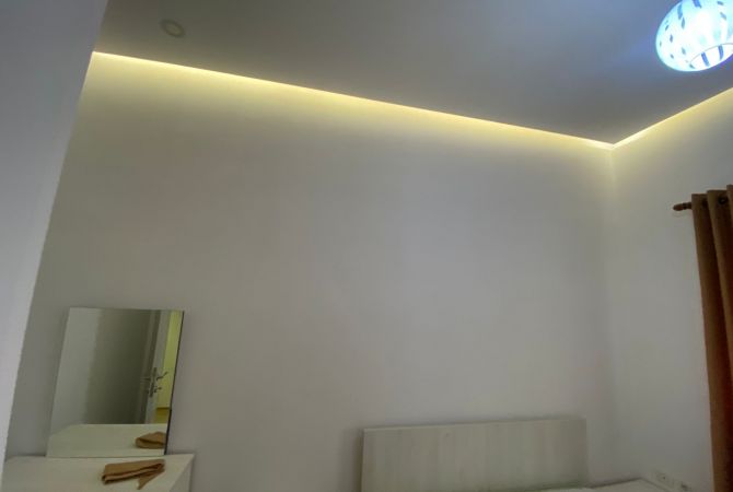 Shtepi me qera Apartament ne Tirane, 1+1, Mobilimi E mobiluar, Pagesa 500  Euro.