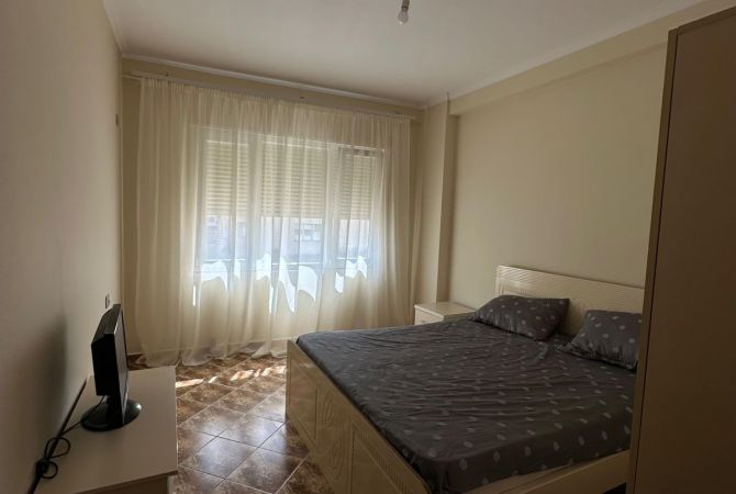 Shtepi me qera 2+1 ne Tirane - 480 Euro