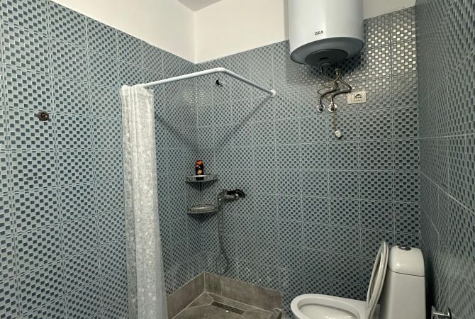 Shtepi me qera Apartament ne Tirane, 2+1, Mobilimi E mobiluar, Pagesa 480  Euro.