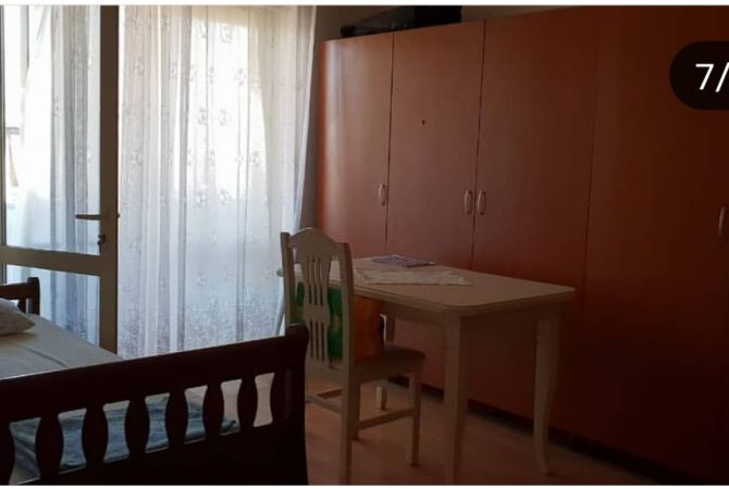 Shtepi me qera Apartament ne Tirane, 2+1, Mobilimi E mobiluar, Pagesa 480  Euro.
