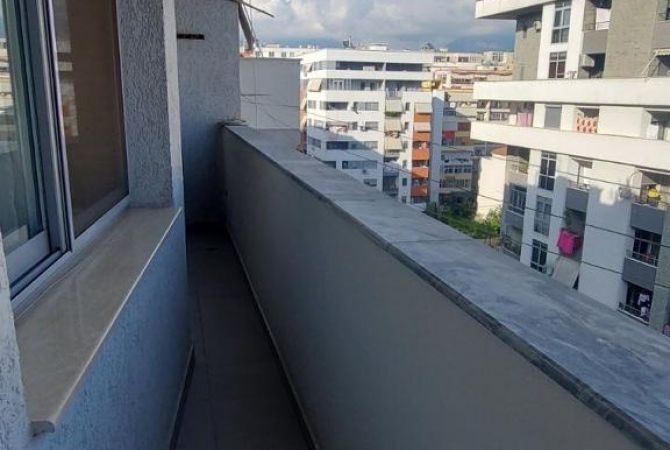 Shtepi me qera Apartament ne Tirane, 2+1, Mobilimi E mobiluar, Pagesa 500  Euro.