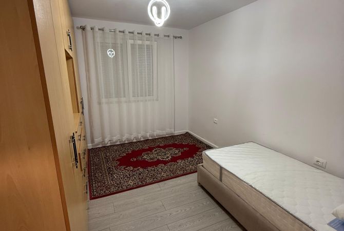 Shtepi me qera 2+1 ne Tirane - 550 Euro