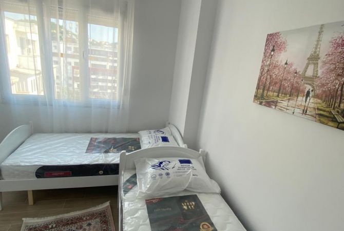 Shtepi me qera 2+1 ne Tirane - 45,000 Leke