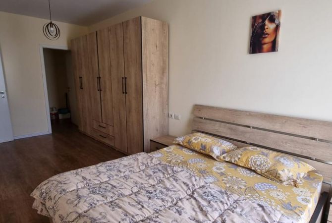 Shtepi me qera Apartament ne Tirane, 2+1, Mobilimi E mobiluar, Pagesa 700  Euro.