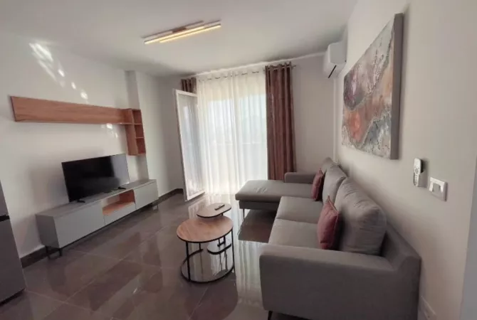 Shtepi me qera Apartament ne Tirane, 2+1, Mobilimi E mobiluar, Pagesa 600  Euro.