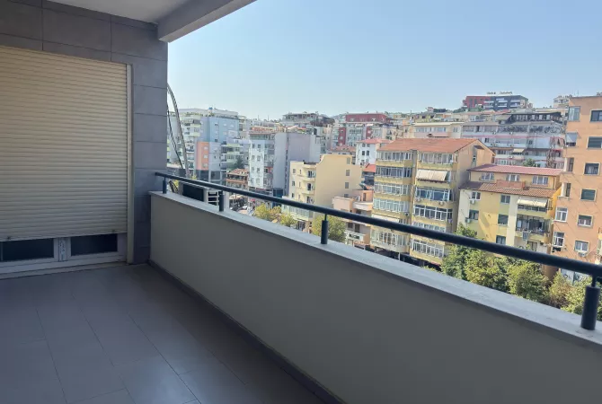 Shtepi me qera 2+1 ne Tirane - 800 Euro